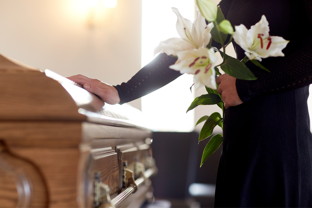 How to Apply for COVID-19 Funeral Assistance